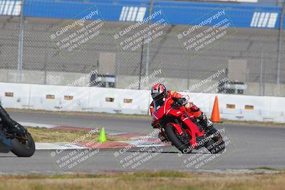 media/Nov-26-2022-Fastrack Riders (Sat) [[b001e85eef]]/Level 3/Session 3 Outside Turn 9/